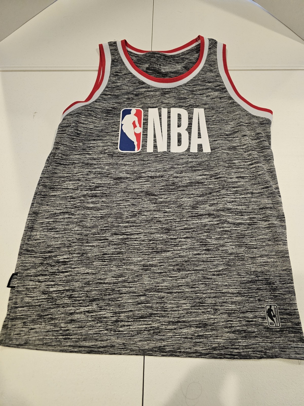 NBA Logo Gray Sleeveless Tank Top Men’s Small Basketball Athletic Shirt gallery