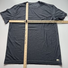 Vuori Strato Tech Tee Mens XL Gray Performance Workout Short Sleeve T-Shirt V126