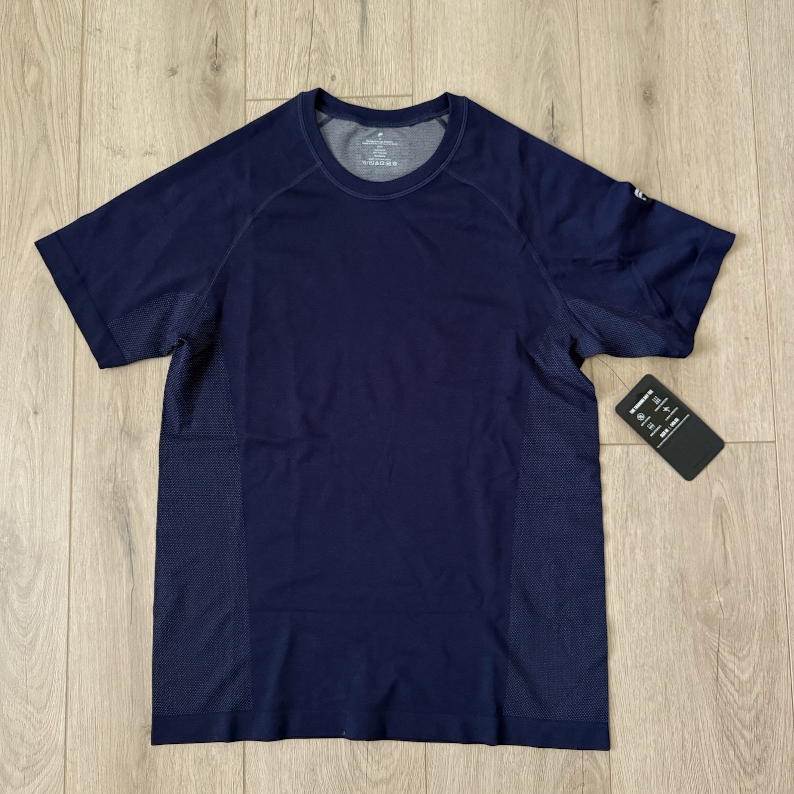 Men's Fabletics Training Day Tee Shirt Size Medium Navy NWT gallery