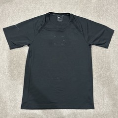 Nike Sportswear Tech Pack Men’s Small Black Running T-Shirt CU3764-010