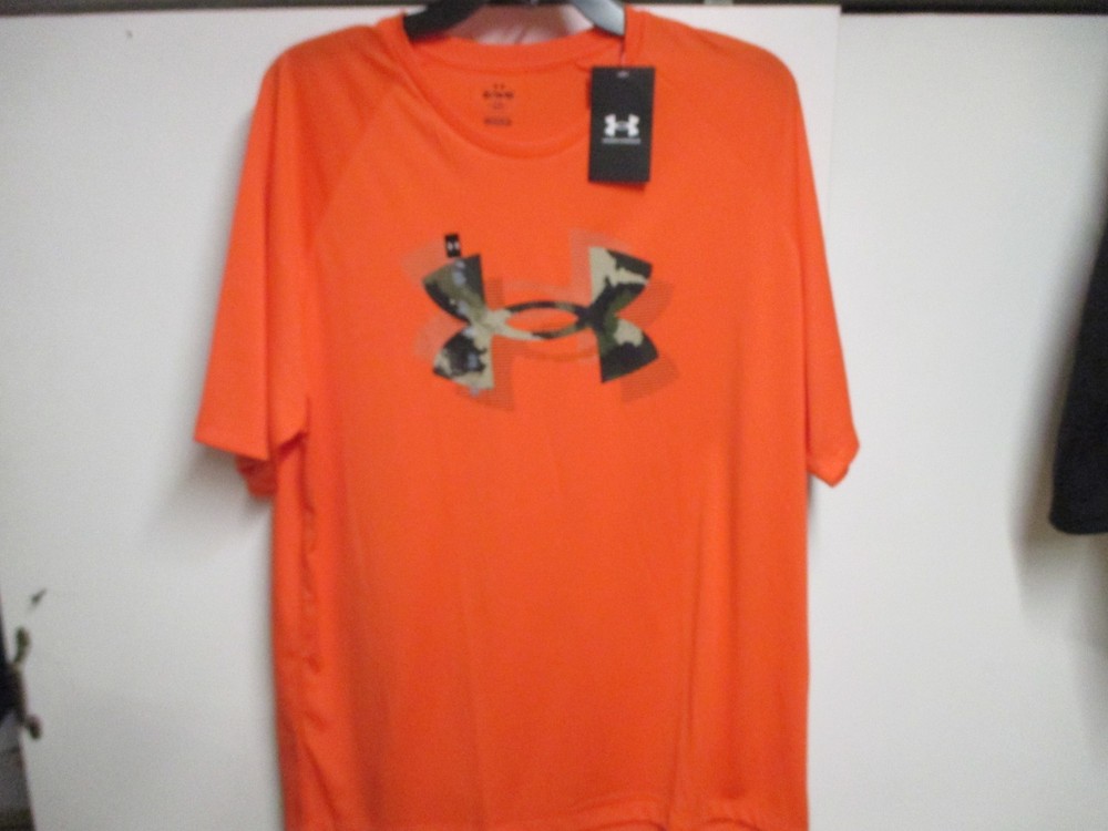 UNDER ARMOUR (LOOSE) "CLASSIC" MENS T SHIRT (XL) NWT ORANGE W/CAMO LOGO