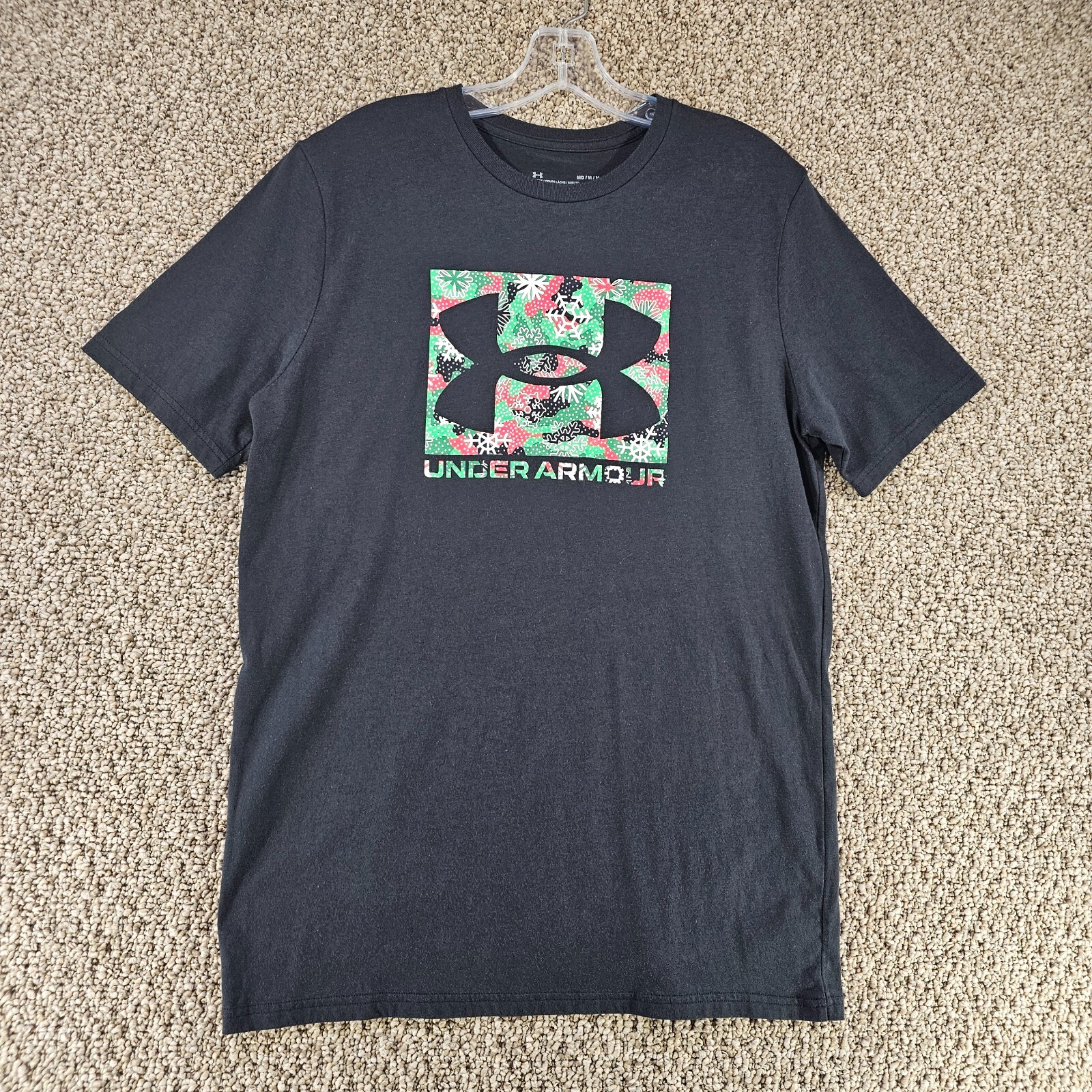 Under Armour T Shirt Mens Medium Short Sleeve Heat Gear Christmas Theme gallery