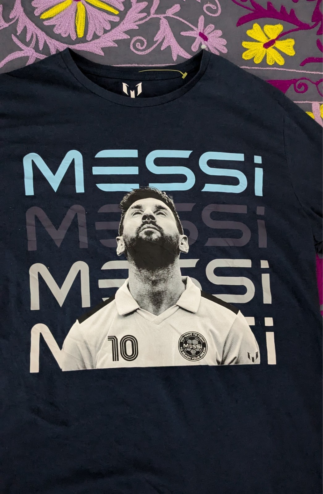 MESSI LOGO COLLECTION BRAND SOCCER PLAYER LOGO T SHIRT gallery