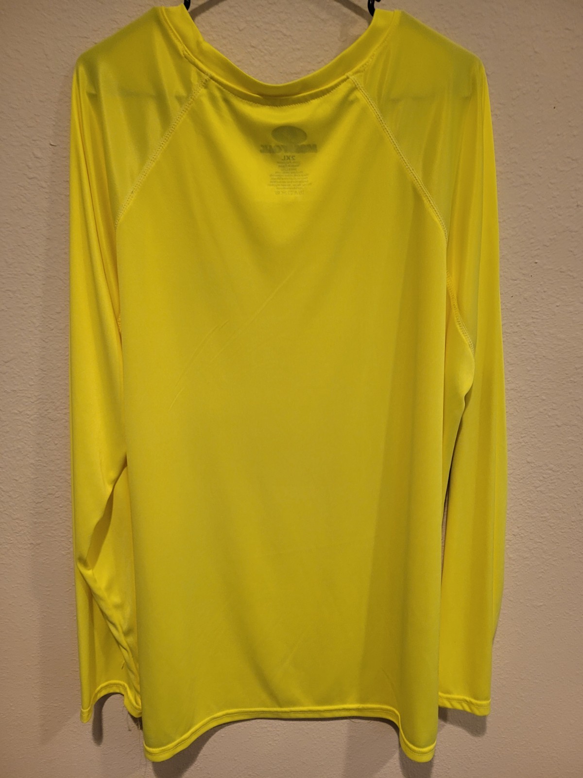 Mossy Oak Men's 2XL Performance Workout Long Sleeve Shirt. Neon Yellow gallery