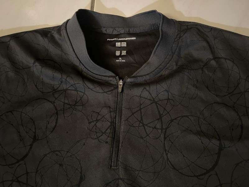 FUTURA LABORATORIES x UNIQLO Dry-Ex Shirt Gray Black Atom Print Size XL gallery
