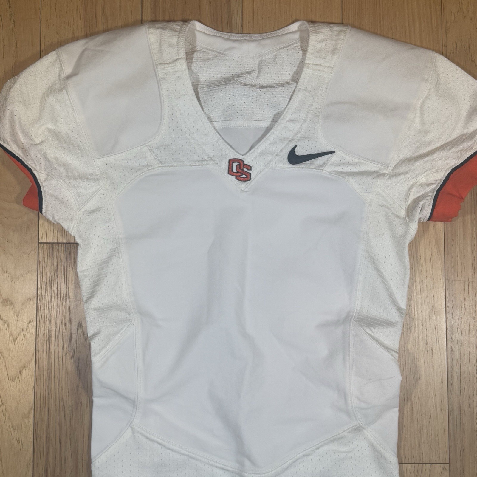 Nike Oregon State Beavers Team Issue Game Cut Football Jersey 36 Small USA Made gallery