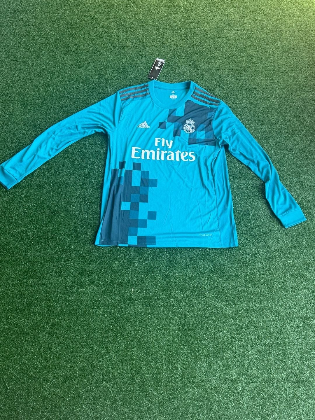 17/18 Real Madrid third kit (LONG SLEEVE) – BATFAMILYSHOP, gallery