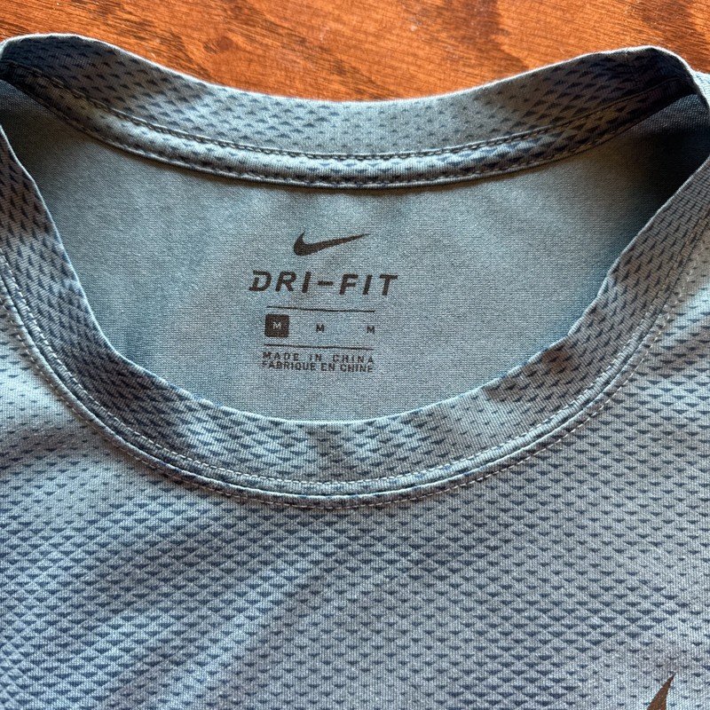 Nike Men's Dri Fit Polyester Teal Color Activewear Top Size Medium gallery
