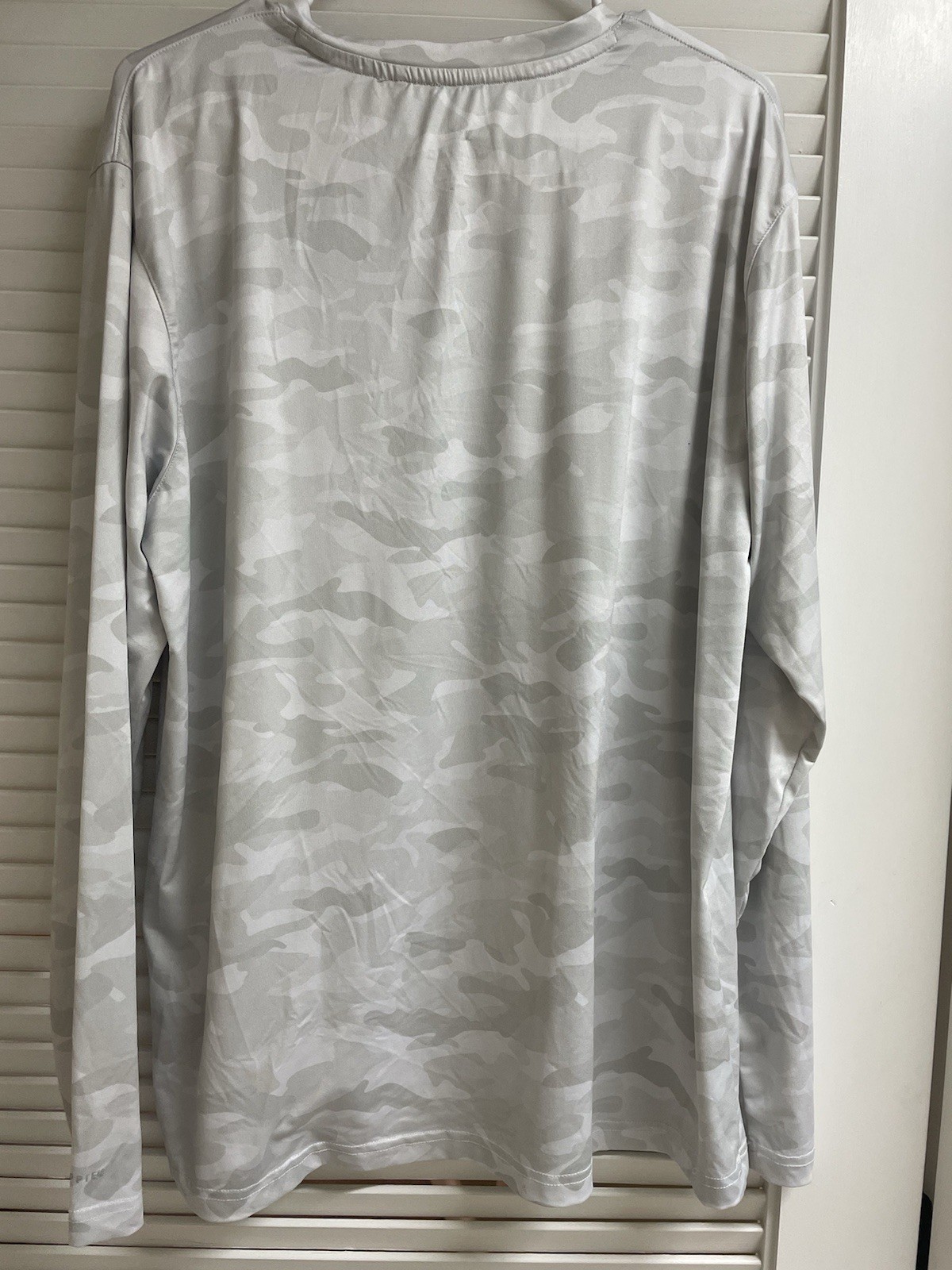 Fish Hippie Co Men's Large gallery