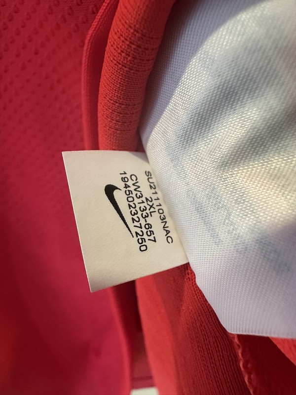 Nike VaporKnit 3 Men's Soccer Jersey Red CW3133-657 BNWT 2XL XXL gallery