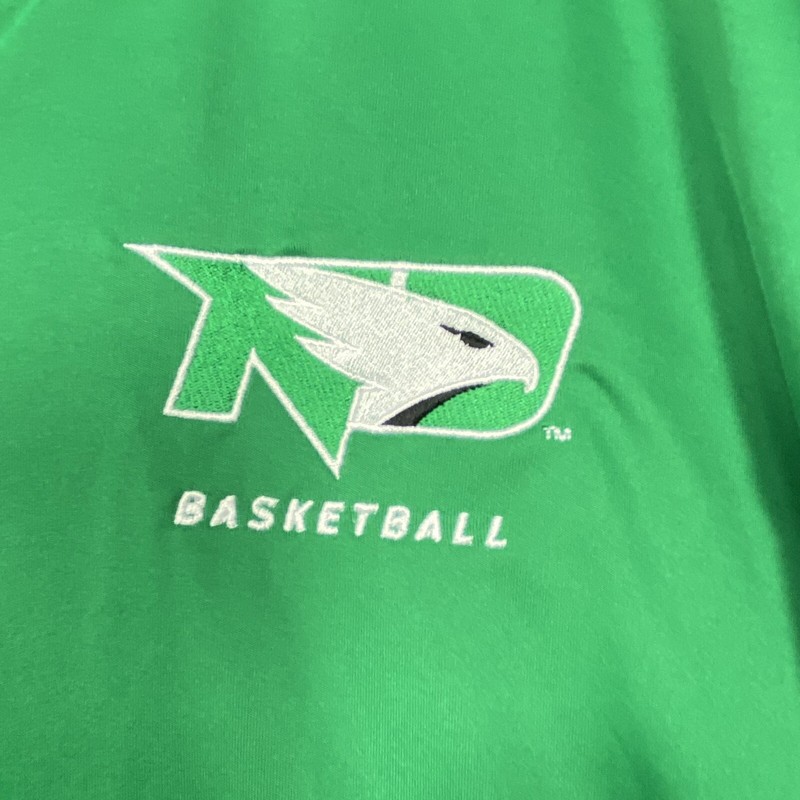 Adidas North Dakota Fighting Hawks Basketball Prime Blue Pullover 1/4 Zip Mens M gallery