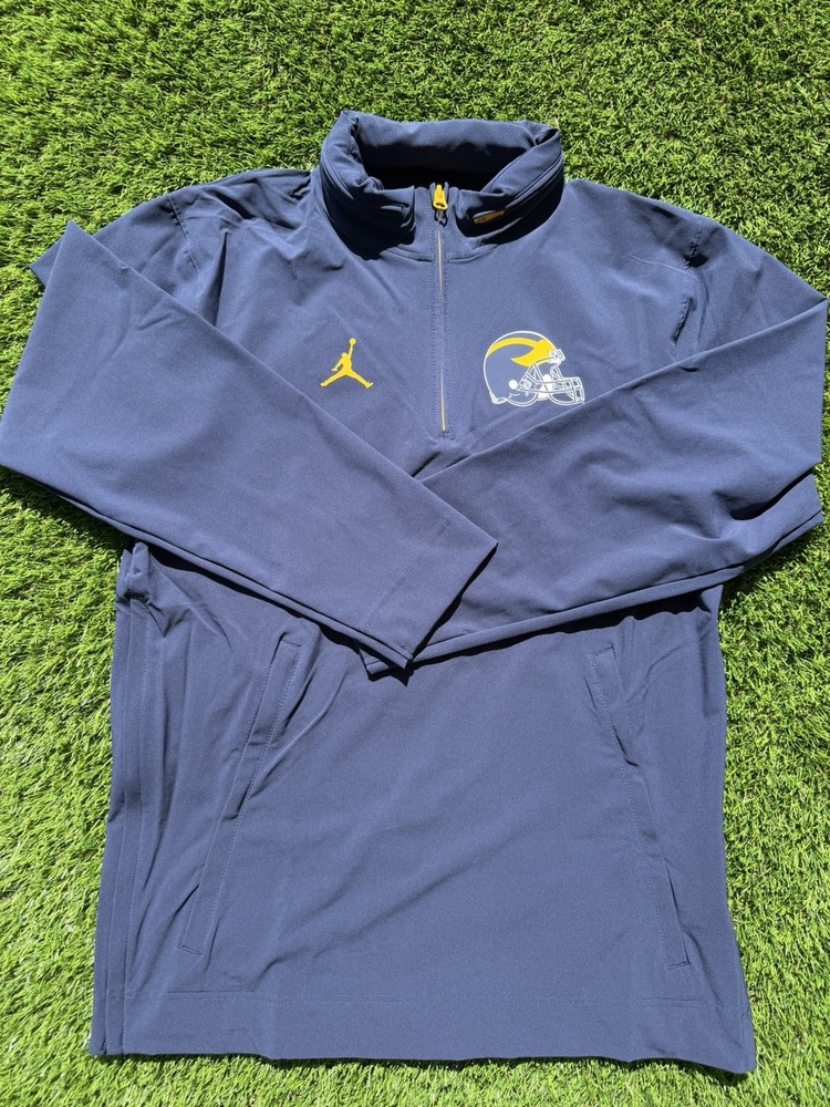 Men’s Large Jordan Brand Michigan Wolverines Sideline Coaches 1/4 Zip Jacket