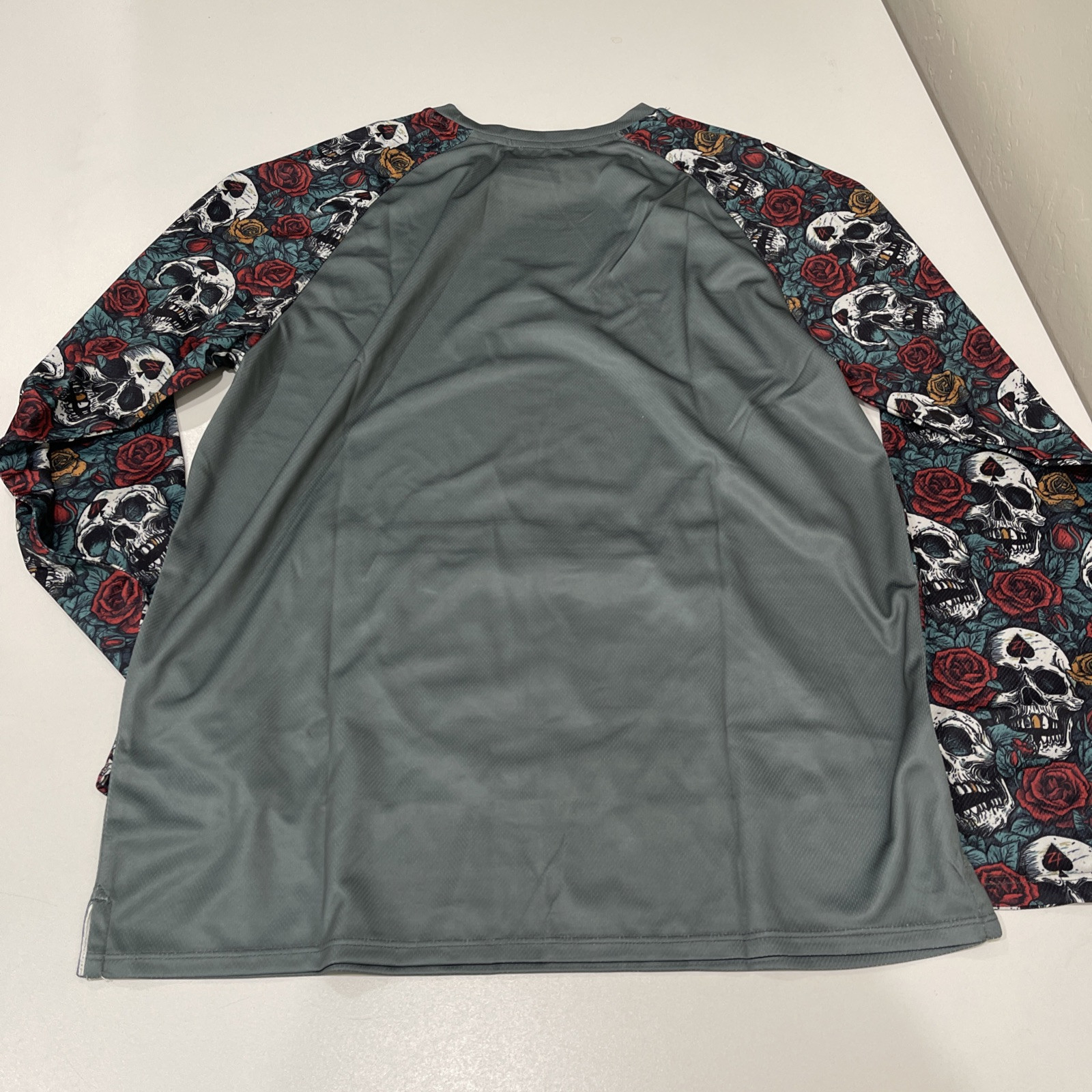 Zero Foxtrot Lightweight Long Sleeve Zip Pocket T-Shirt Green M gallery