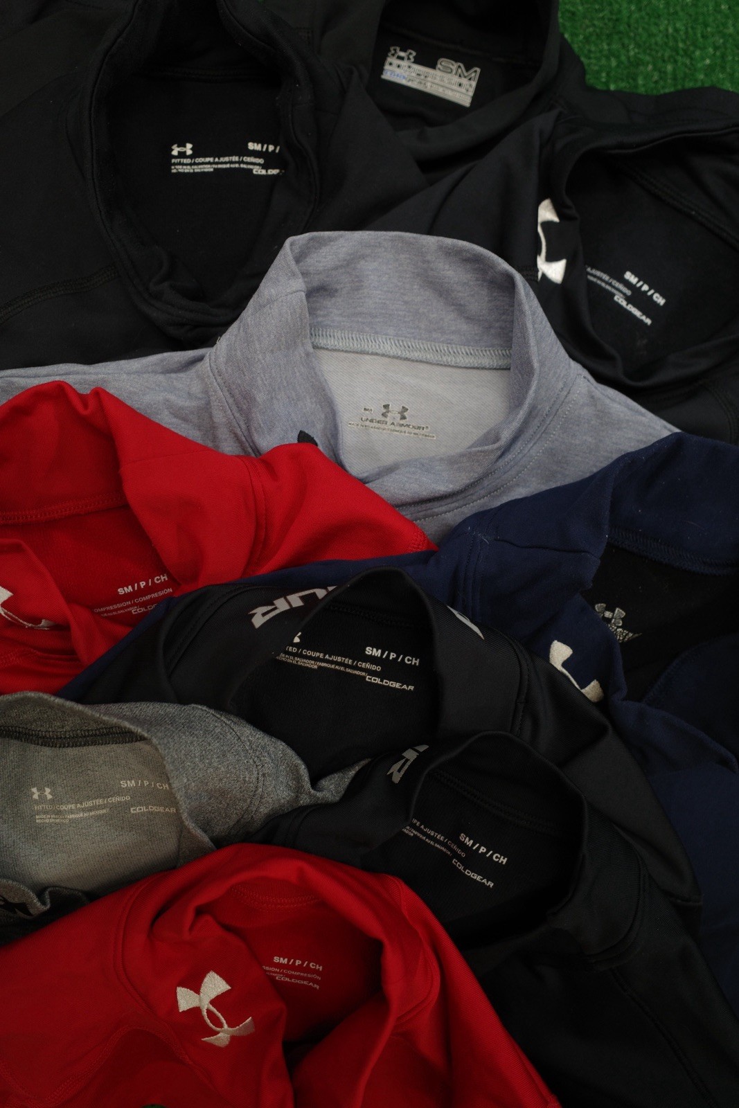 Lot Of 10 Under Armour Men’s Small Cold Gear Reactor Mock Neck Fitted Shirt gallery