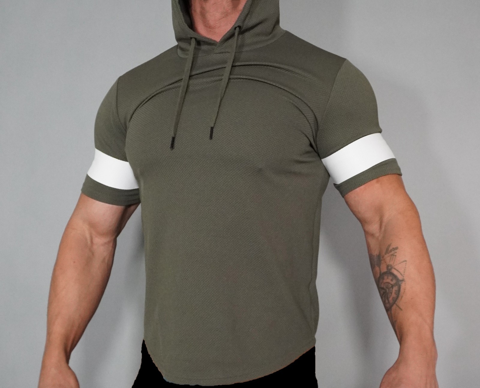 GREEN WAFFLE HOODED SHORT SLEEVE ATHLETIC SHIRT SIZE M gallery