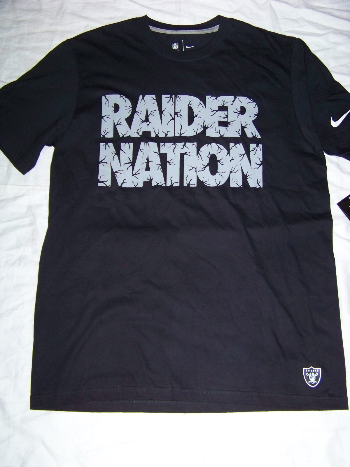 Nike Men's Oakland Raiders Raiders Nation Shirt NWT gallery