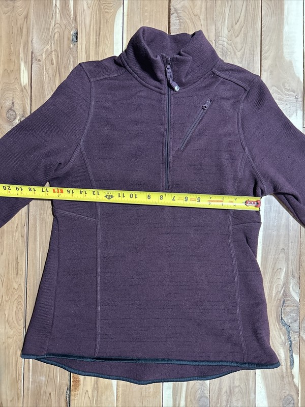 Men’s Ascend Half Zip Maroon/ Taupe Small Long Sleeve Pullover 100% Polyester gallery