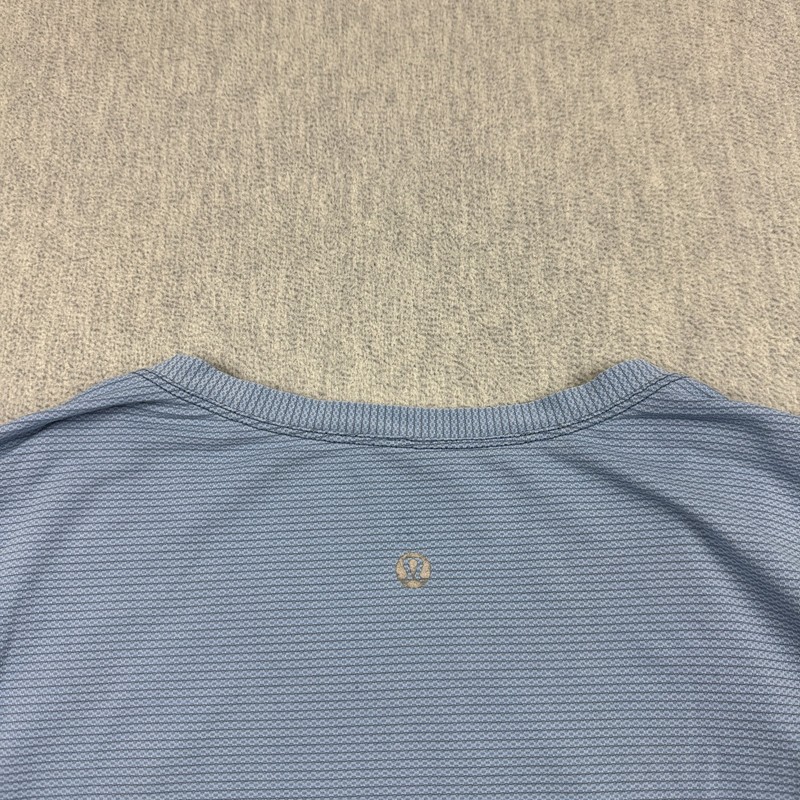 Lululemon Shirt Mens Medium Blue R.A.D. All Day Short Sleeve Athletic Gym gallery