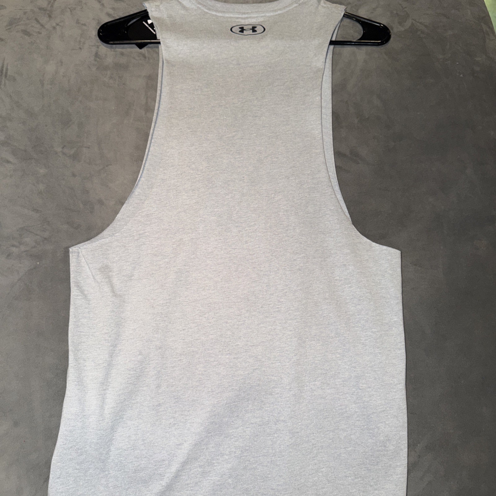 Under Armour 1329286 UA GRAY Left Chest Cut-Off Tank Top Men's Size S gallery