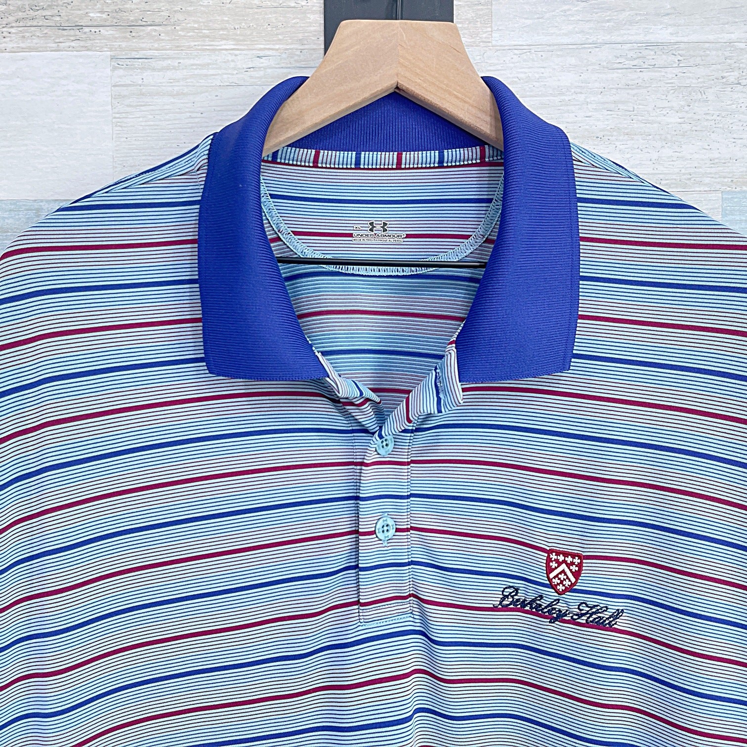 Berkeley Hall Country Club Under Armour Tech Golf Polo Blue Striped Mens XL gallery