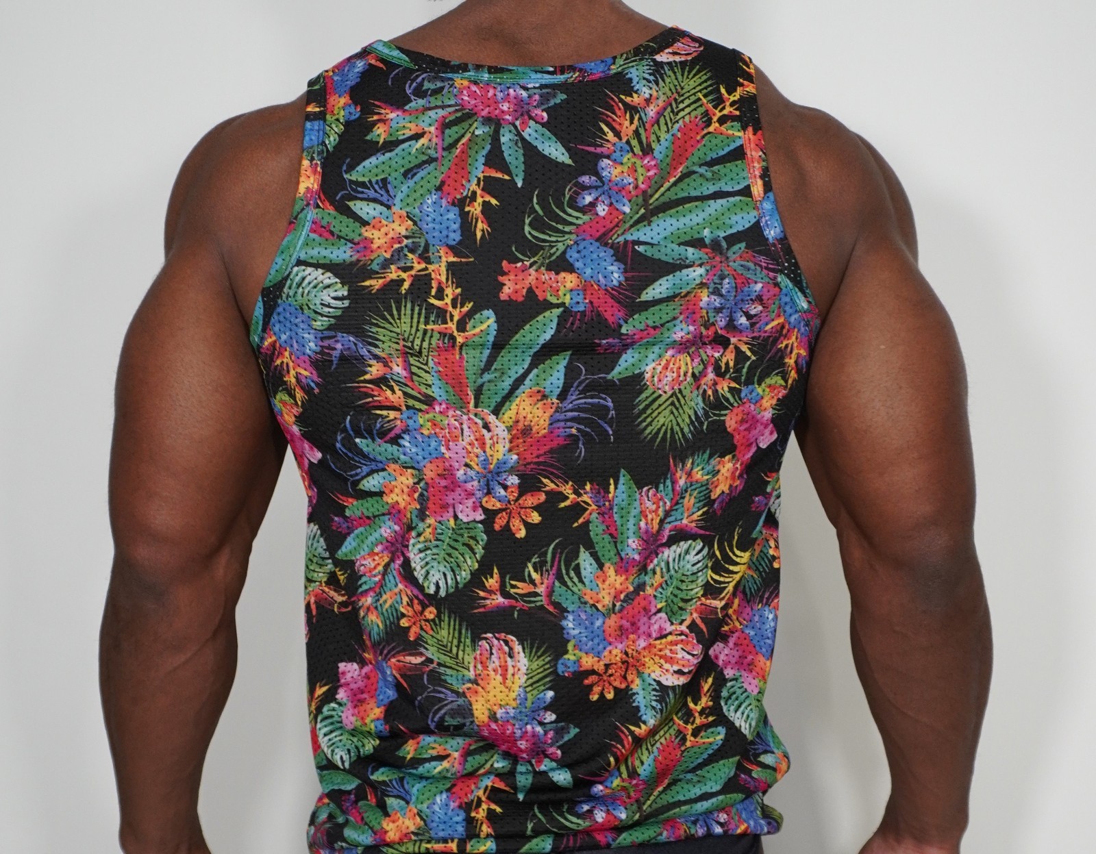 "00" MESH MEN'S TANK TOP SHIRT SIZE MEDIUM gallery