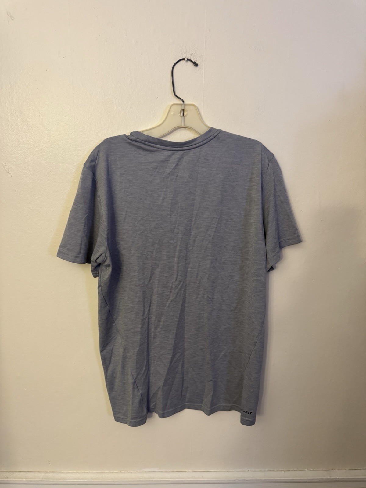 Nike Dri-FIT Men's M Gray/Black Short Sleeve Crew Neck T-Shirt Polyester Logo gallery