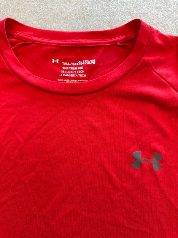 Under Armour Athletic Shirt Mens Extra Large Bright Red Active Gym Track Run gallery