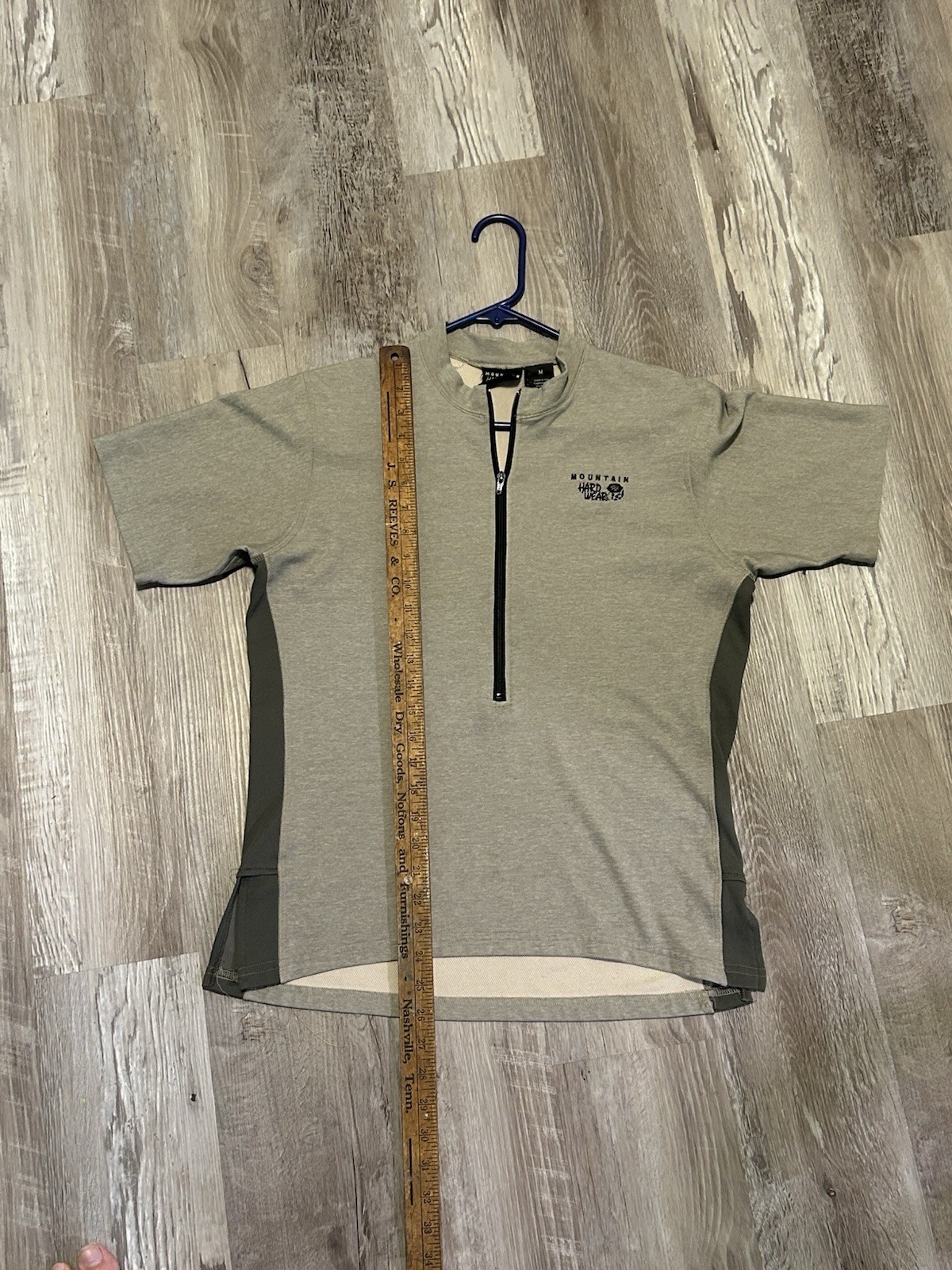 Mountain Hardware Men’s 1/2 Zip Pullover Two Tone Grey M Shirt gallery