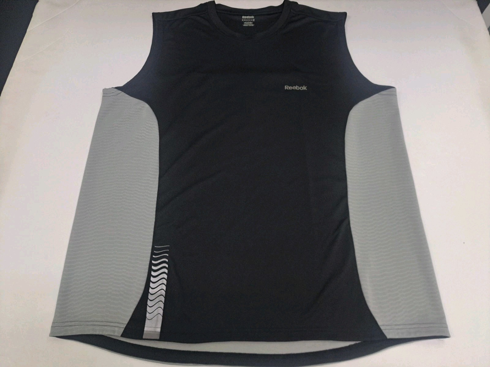 Reebok Play Dry Mens Sleeveles Training T Shirt Black/Grey Size XL #6916 gallery