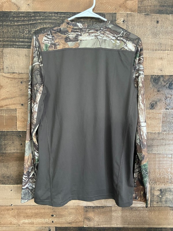 NEW Under Armour HeatGear Men's Realtree Camouflage Long Sleeve Loose Fit Sz S gallery