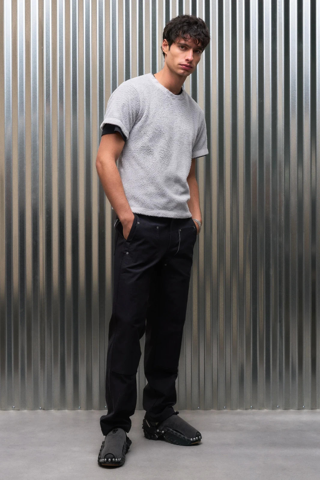 Outlier Alpha-Daydry Doubletee XL Anthracite gallery