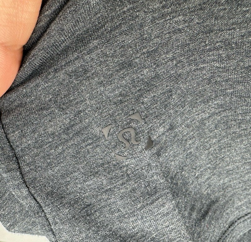 Lululemon Medium ? Men Pullover Long Sleeve Henley T-shirt Dark Grey KA4 gallery