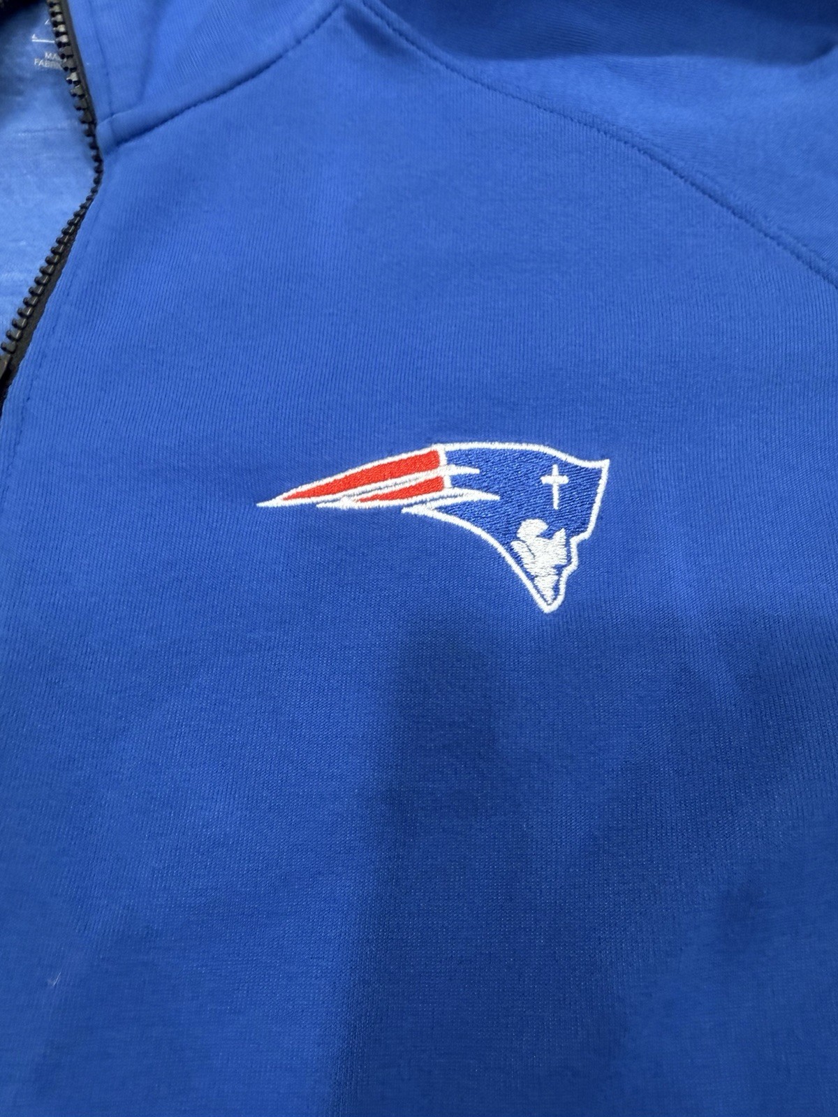 Nike Dri-Fit Patriots Logo Size Large gallery