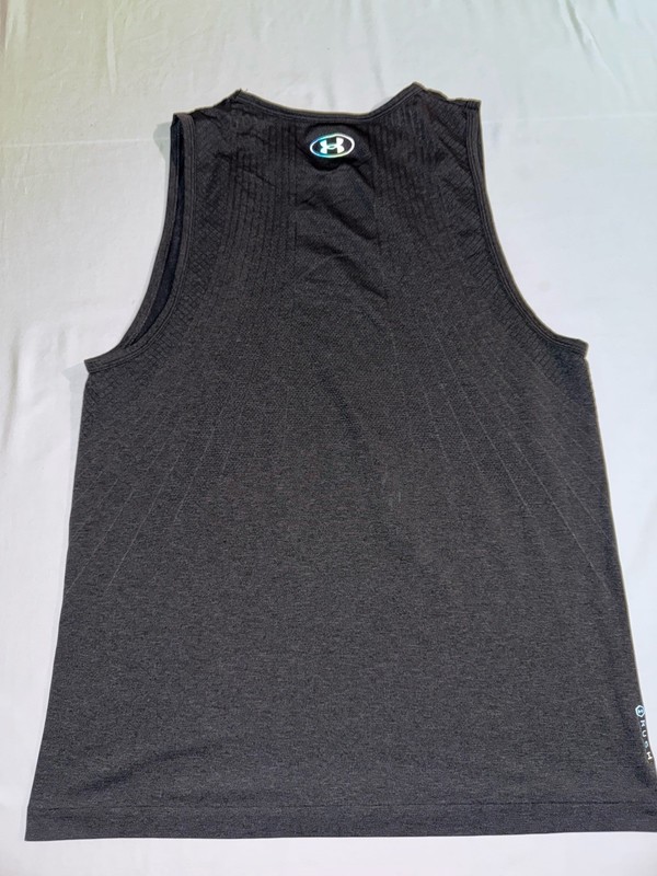 under armour Celliant Rush Tank top Dark Gray Mens Size Large NWOT! gallery