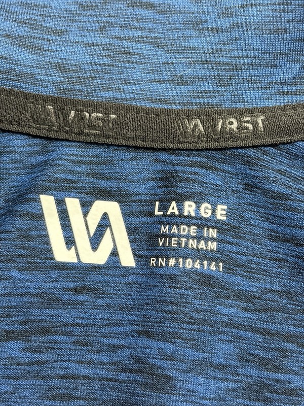 VRST Accelerate Warm 1/2 Zip Pullover Mens Large NWT Blue Performance Activewear gallery