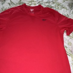 Reebok Speedwick Men’s Moisture Wicking Crew Neck Red Logo Tee L