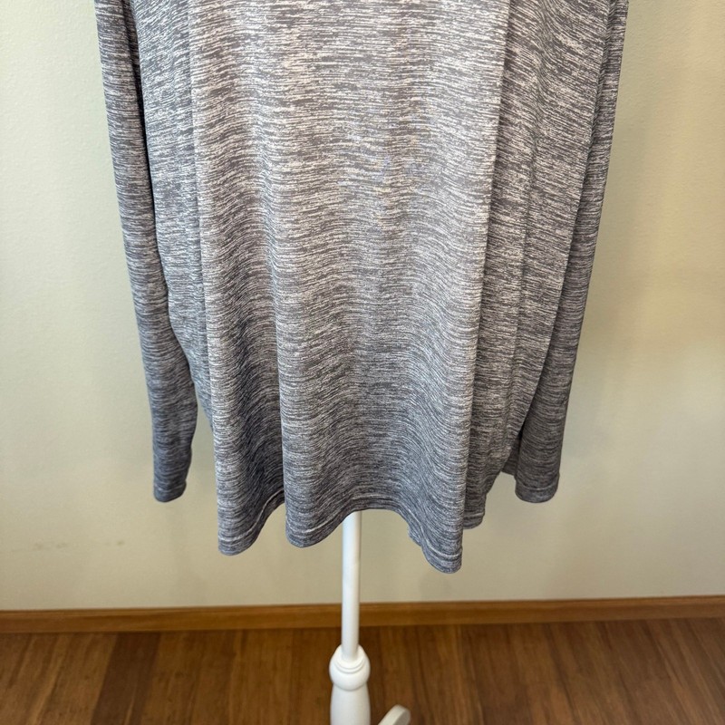 Under Armour XL Gray and Red Striped Quarter Zip Shirt gallery