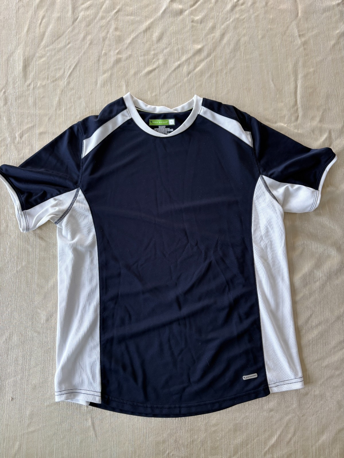 Tek Gear Performance Men’s Blue and White T-Shirt Size M gallery