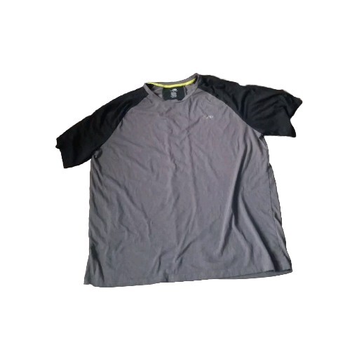 Pro Player Mens Shirt Undefeated Size 2X Color Grey Black Green Cozy Casual gallery