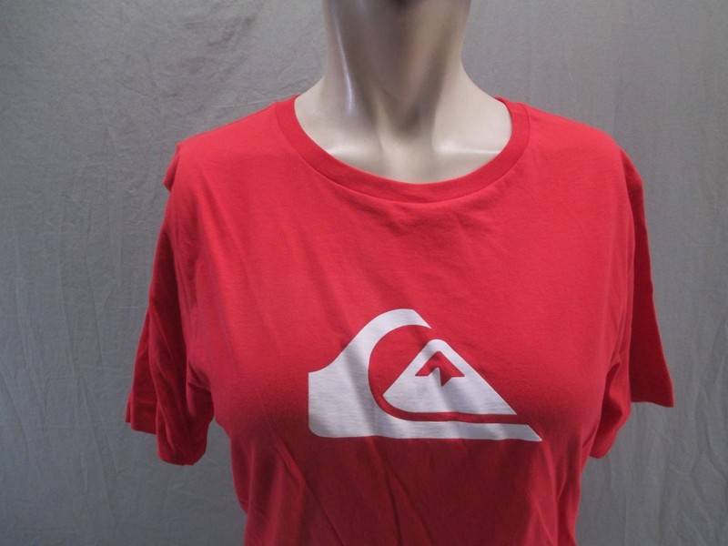 Quiksilver Size S Mens Red 100% Cotton Short Sleeve Activewear Logo TShirt 762 gallery