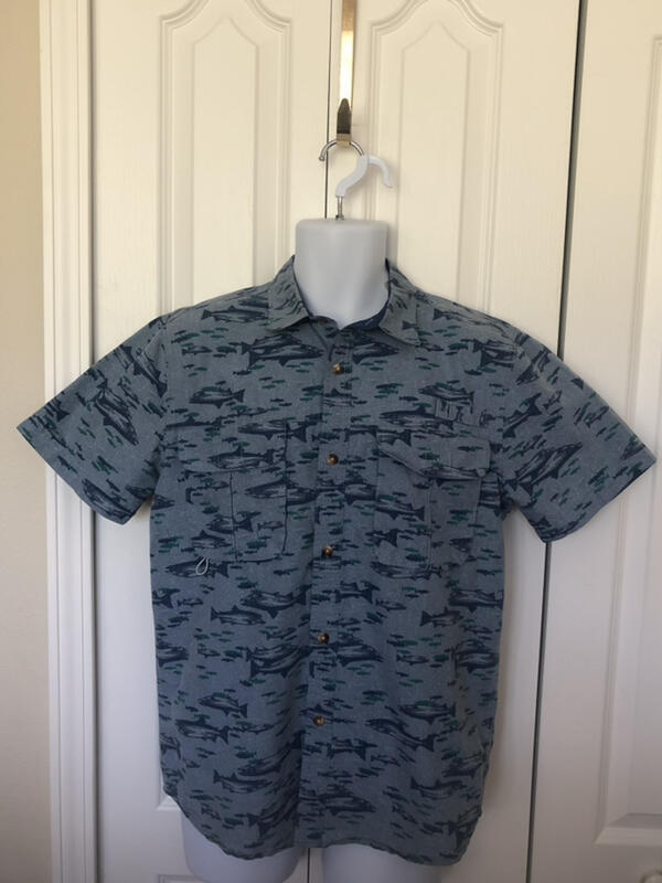 TALLWOODS Fishing Shirt EUC Blue Cotton Poly Short-Sleeve M gallery