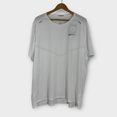 Nike Running Rise 365 Men’s Size XXL White Short Sleeve Dry-Fit Active T Shirt