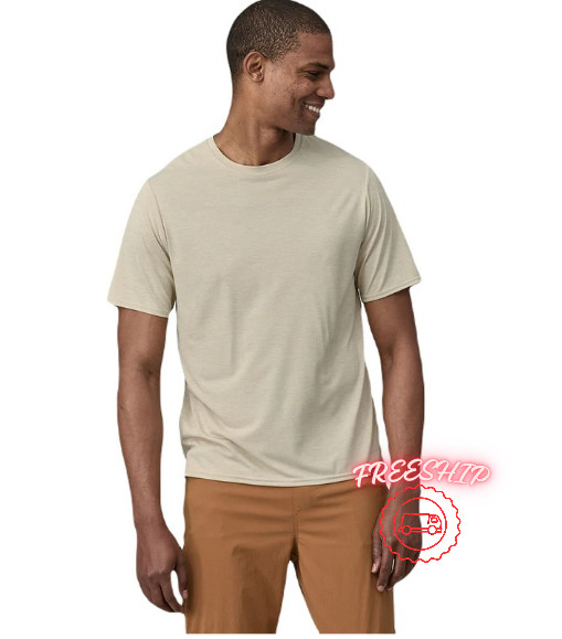 Patagonia Men's Cooling Daily Shirt Short Sleeve Tech Tee Activewear gallery