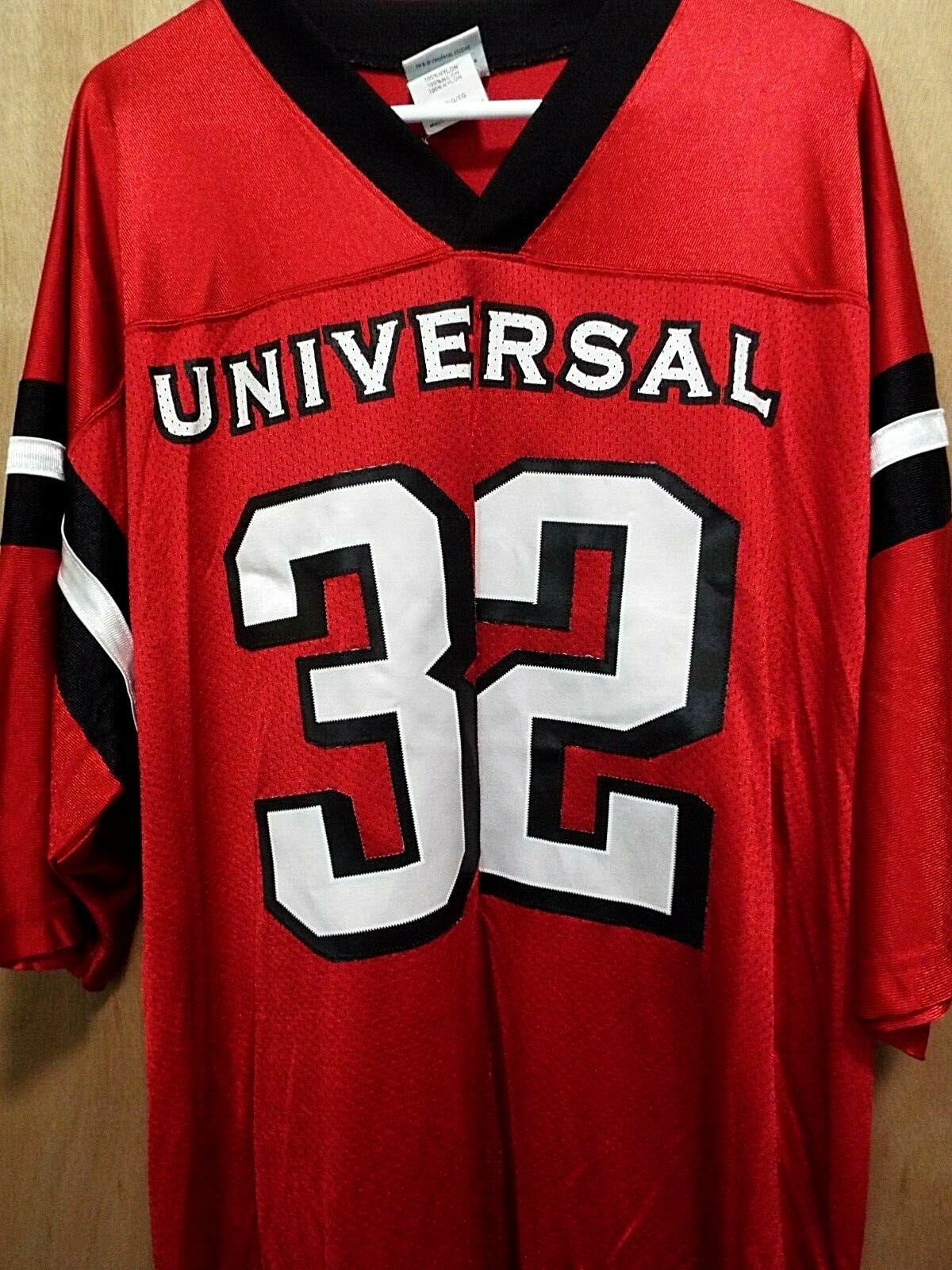 Universal Studios Hollywood Official Merchandise Mens Red #32 Jersey Sz XL RARE gallery
