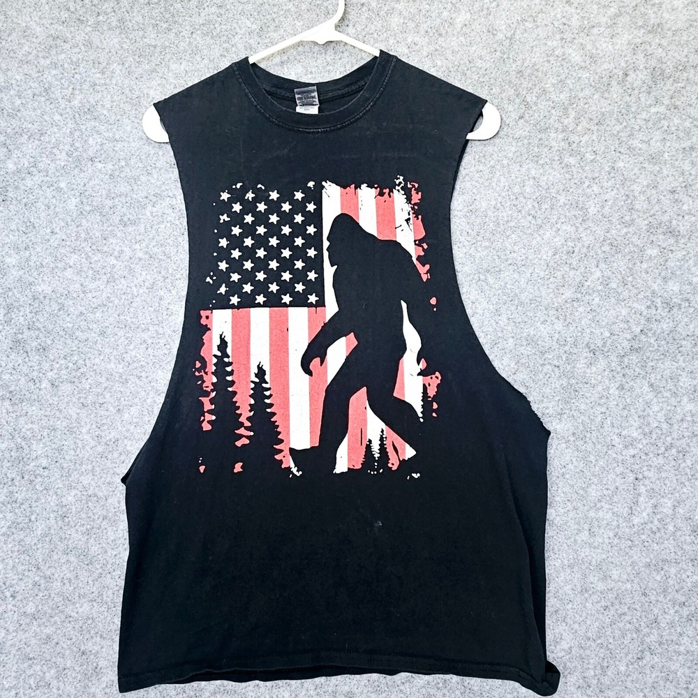 American Flag Bigfoot Black Tank Top Mens Small Muscle Tee Patriotic Cryptid Gym