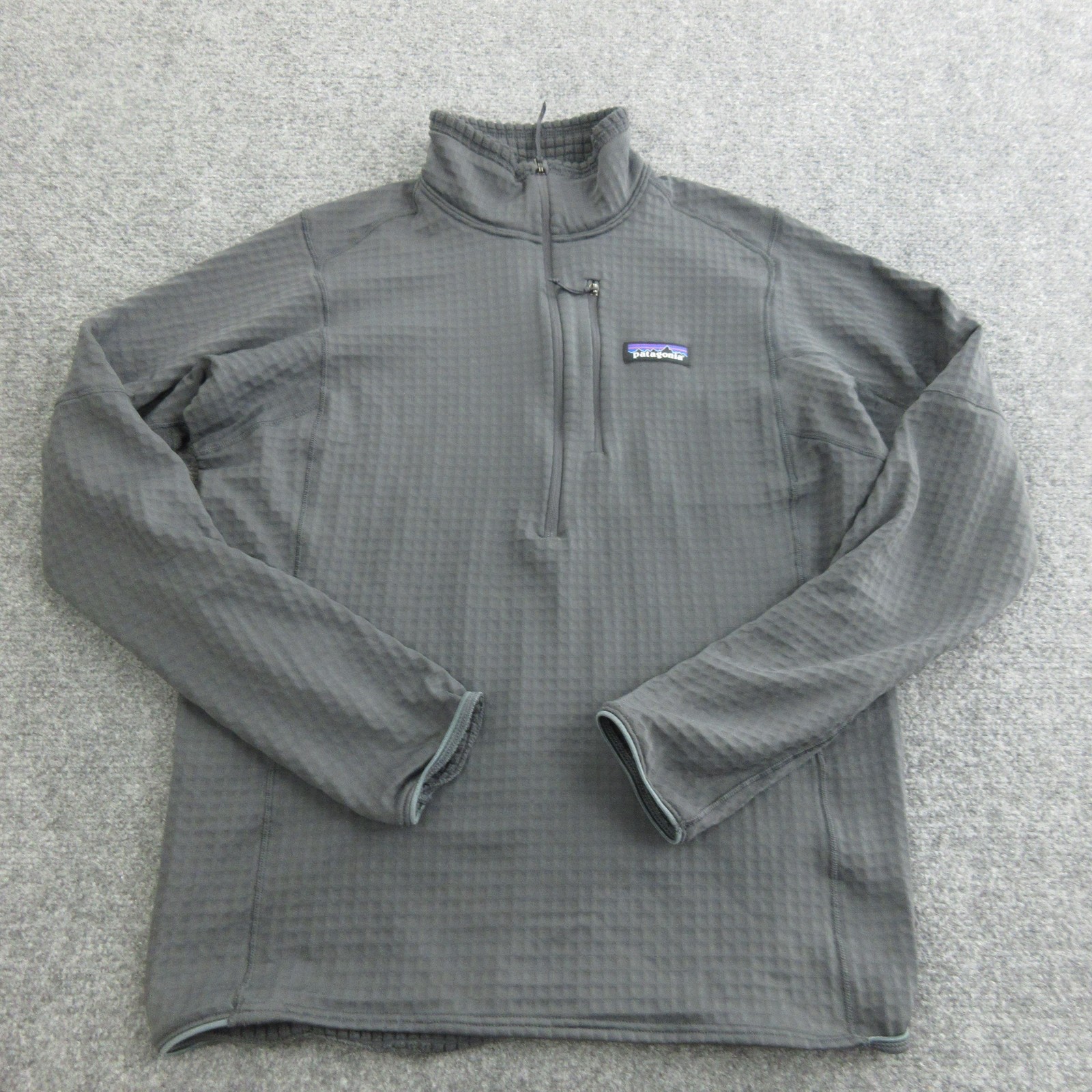 Patagonia Pullover Mens Small Gray 1/4 Zip Grid Fleece Mid Layer Hiking Top R1 gallery