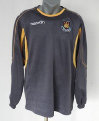 West Ham United Training Top Macron Activewear Sport Long sleeve Size XL Hammers