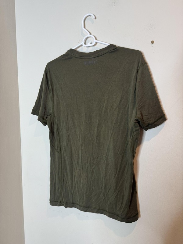 NOBULL Shirt Mens Medium Green Basic Tee Lightweight Training Gym CrossFit gallery
