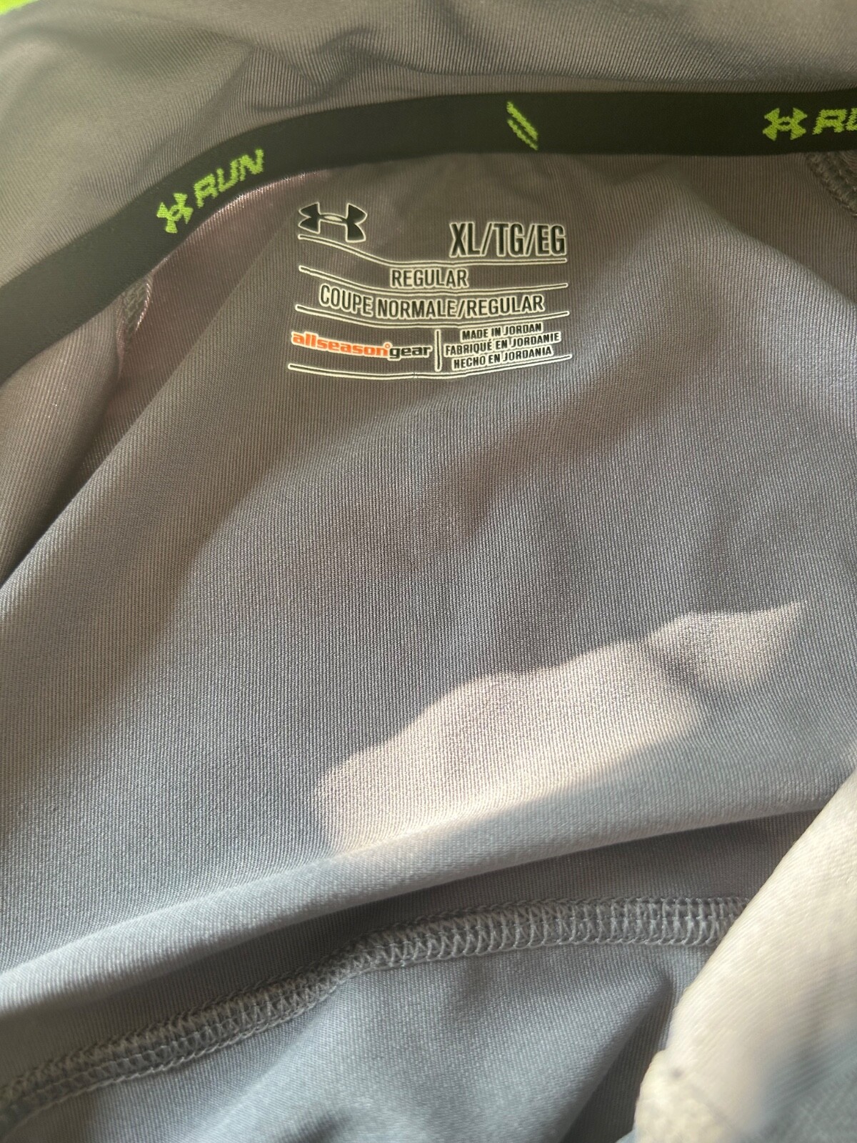 UNDER ARMOUR ALL SEASON GEAR MENS 1/4 ZIP GRAY GREEN SHIRT - XL gallery
