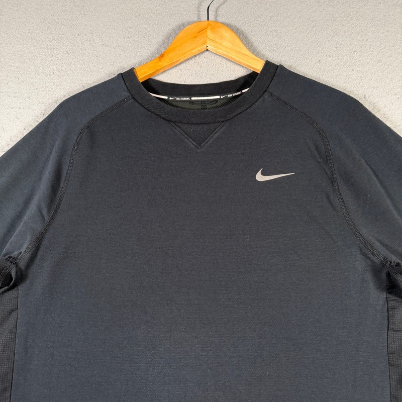 Nike Running Dri-FIT Black Long Sleeve Shirt Mens Large 642796-010 Thumbholes gallery